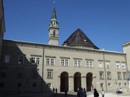 Austria - Salzburg - Cathedral square-001